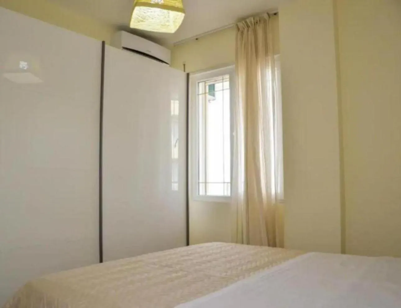 Toto Hotel & Apartments Vlore