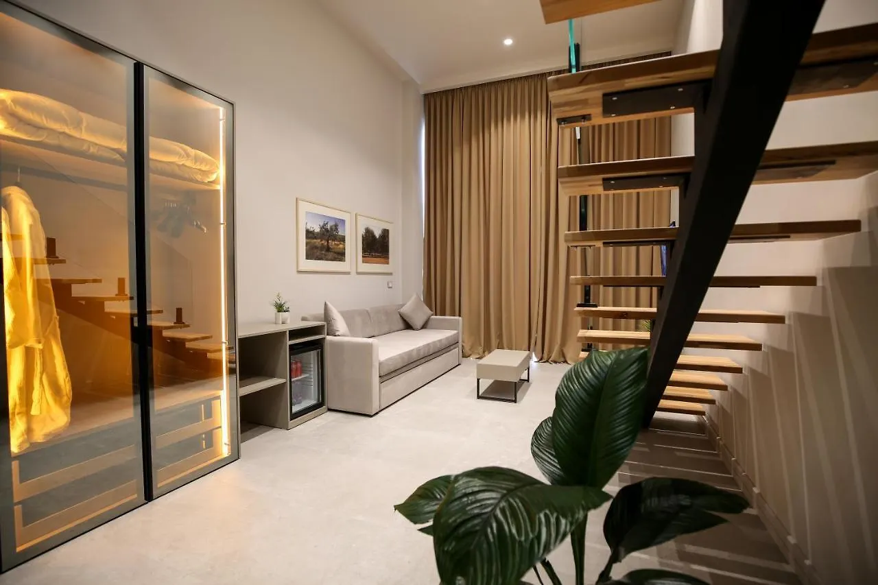Toto Hotel & Apartments Vlore
