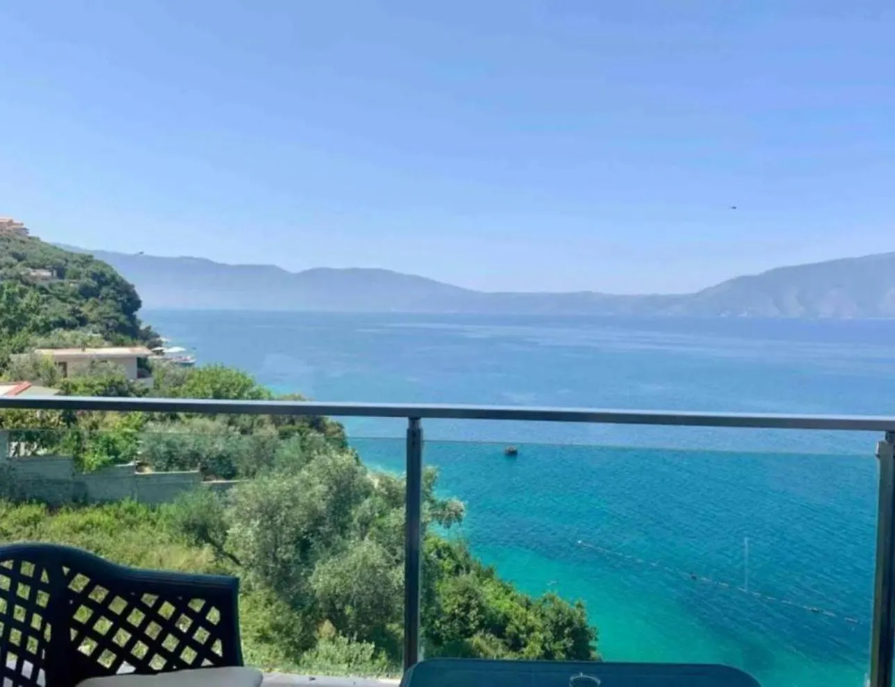 Toto Hotel & Apartments Vlore