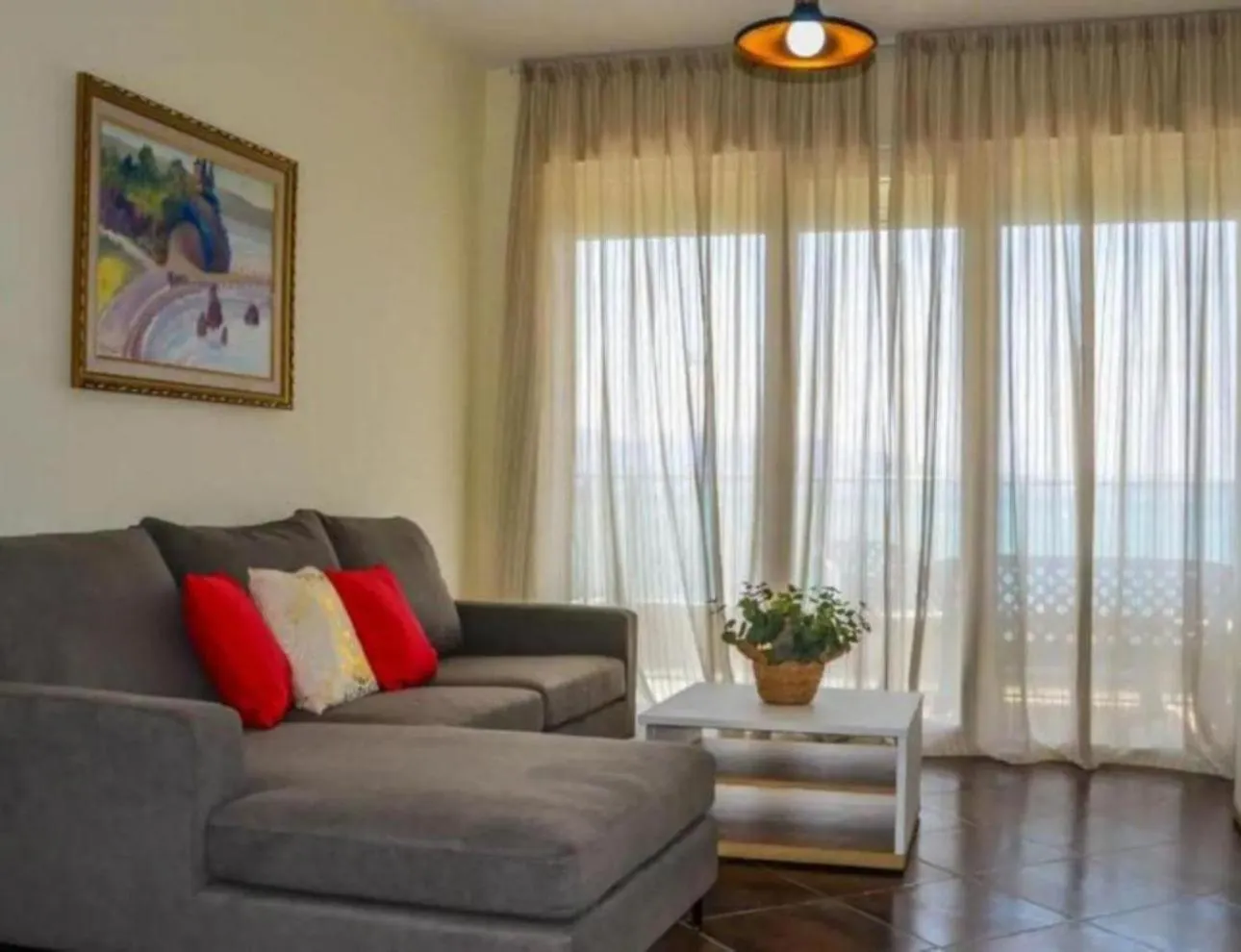 Toto Hotel & Apartments Vlore