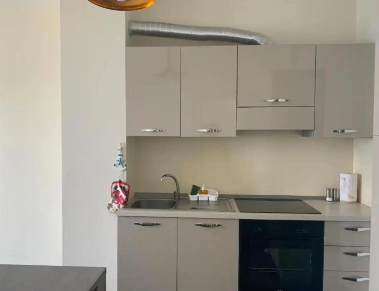 Toto Hotel & Apartments Vlore