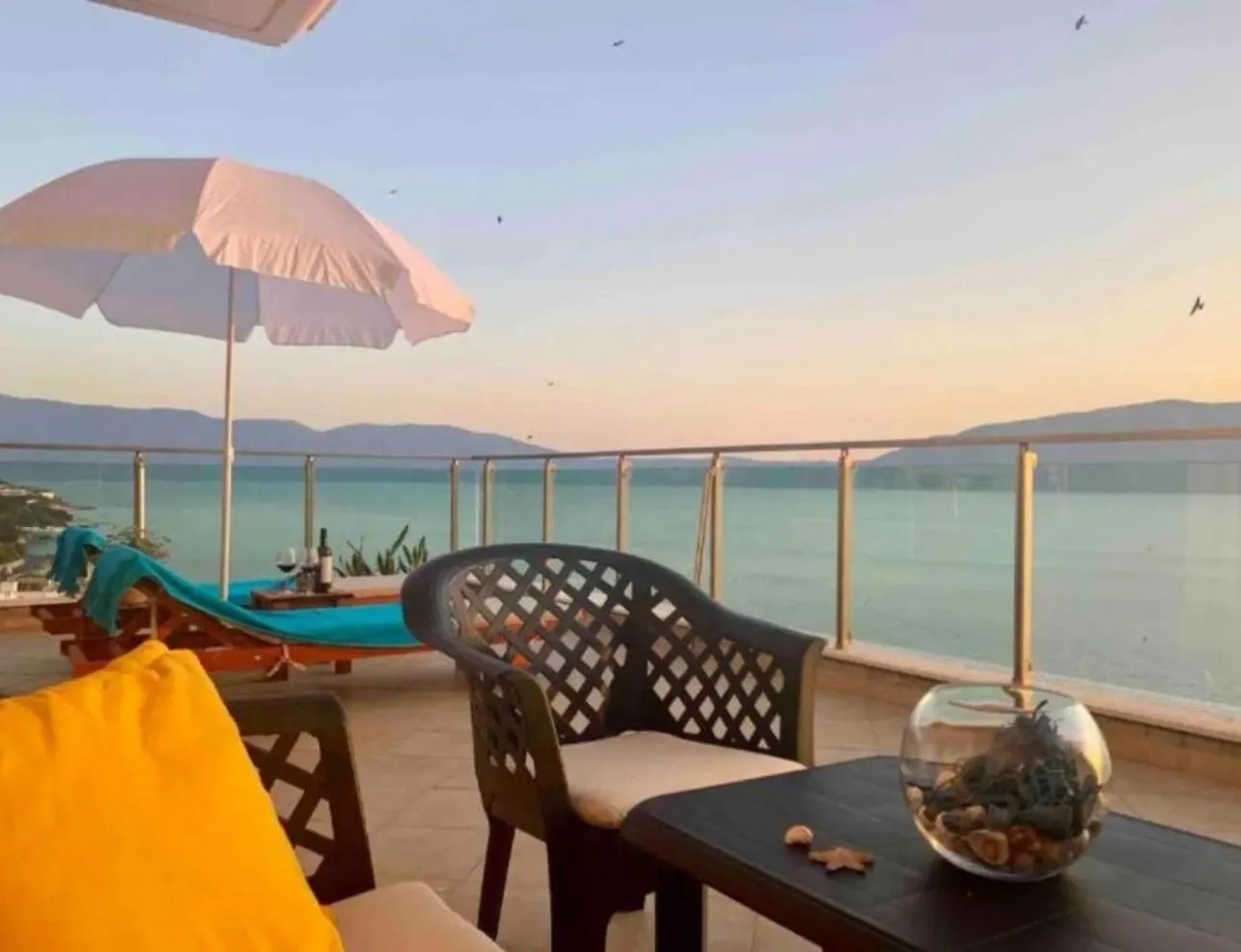 Toto Hotel & Apartments Vlore
